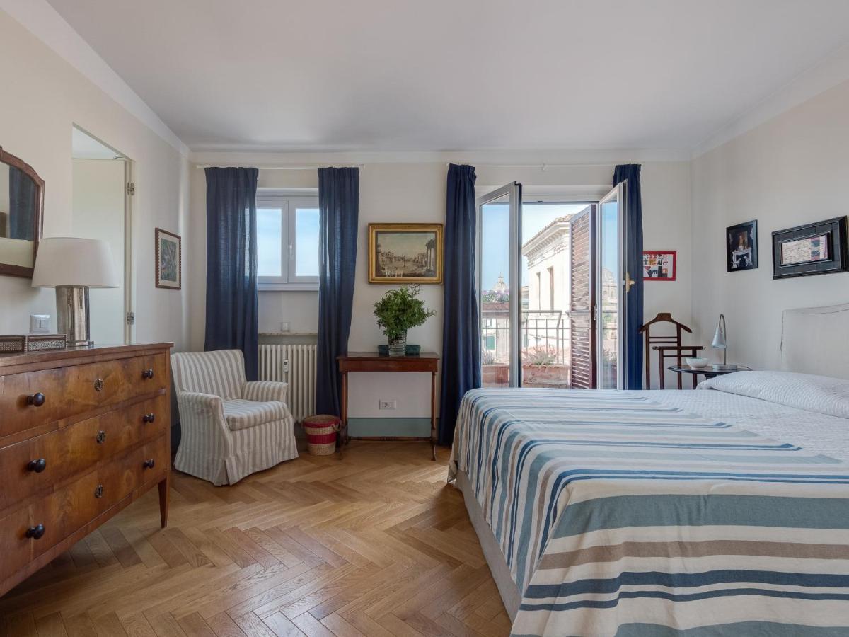 Ferienwohnung Piazza Lovatelli Luxury Penthouse Rom Exterior foto